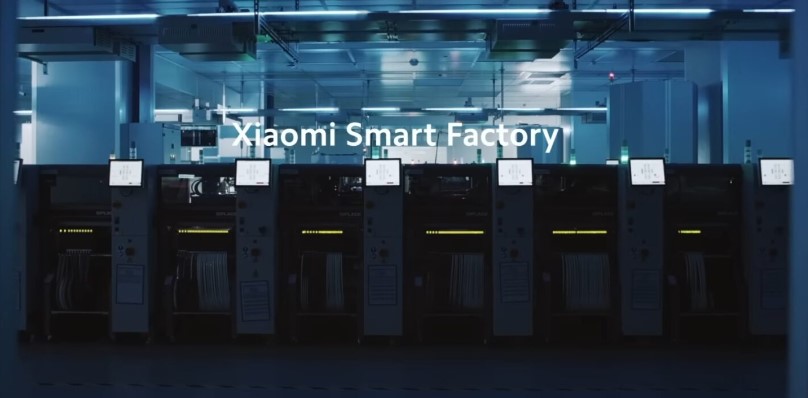رونمایی شیائومی از پیشرفته‌ترین کارخانه تولید گوشی هوشمند جهان؛ ربات‌هایی با توانایی یادگیری و تکامل خودکار